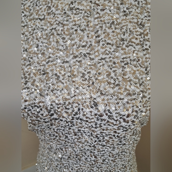 Badgley Mischka White Silver Gold Swank Sequin Sheath Open Back Dress Size 10 - Picture 3 of 15